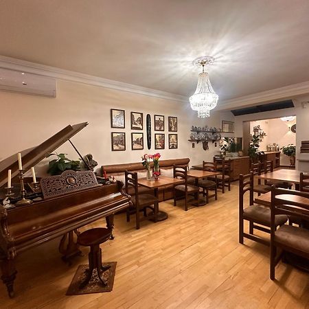 Hin Yerevantsi Hotel Dış mekan fotoğraf